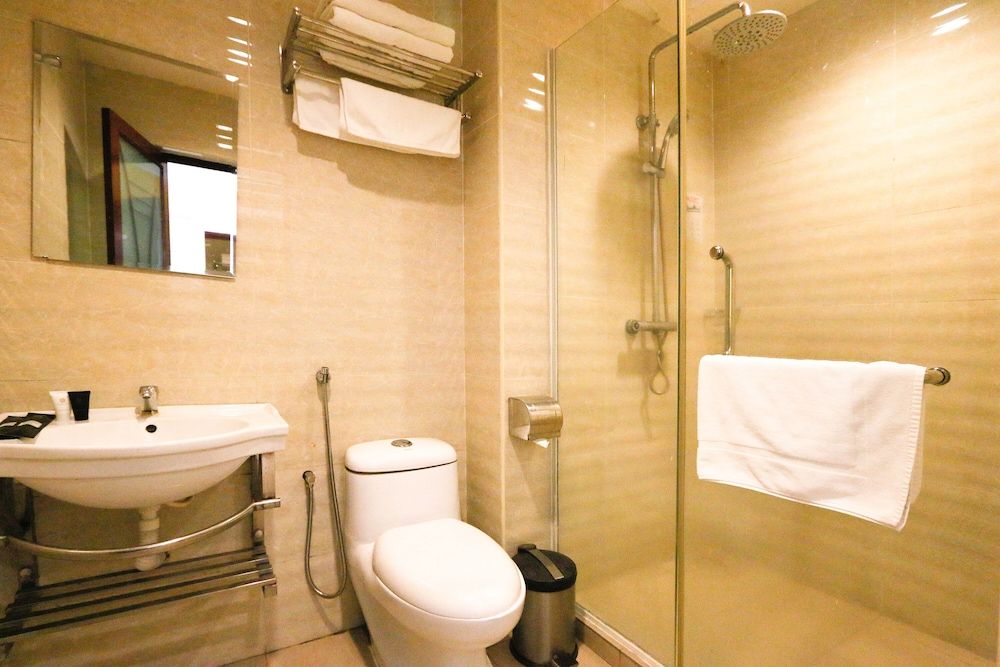 Golden Roof Hotel Ampang Ipoh Standard Twin Room 10