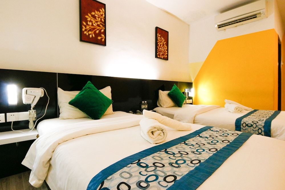 Golden Roof Hotel Ampang Ipoh Standard Twin Room 3