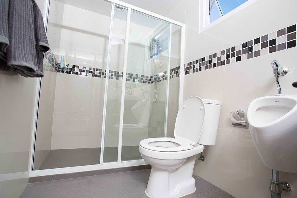 BBG Seaside Luxurious Service Apartment Two Bedroom Suite 4