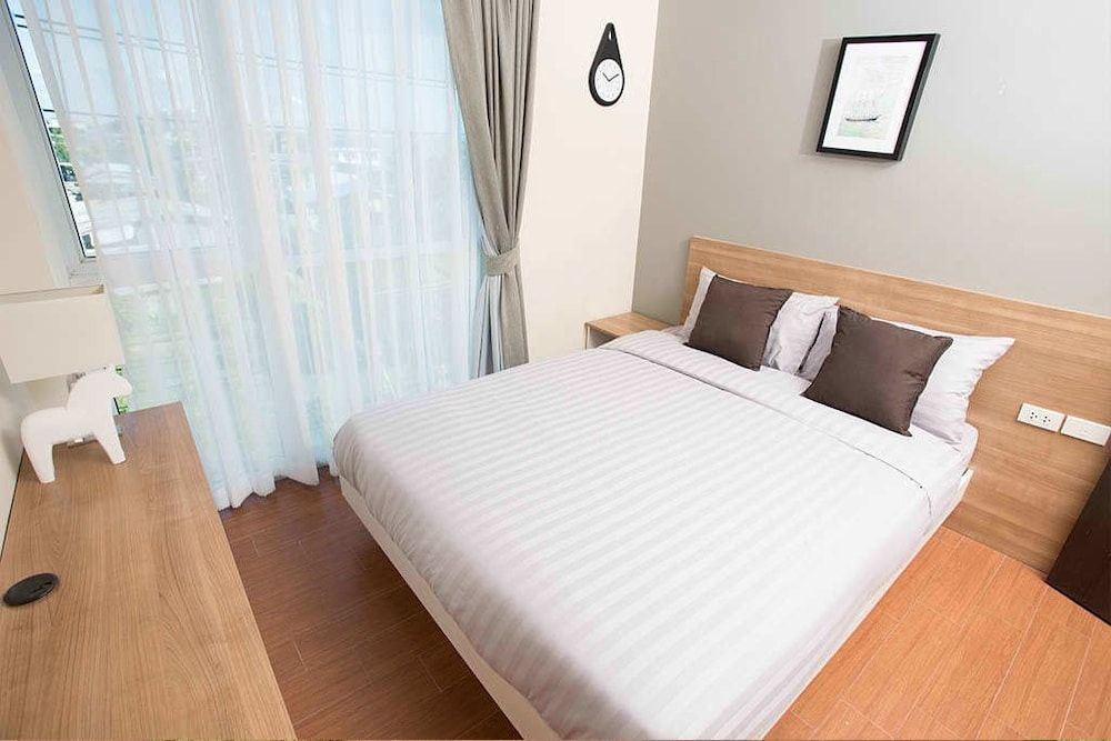 undefined BBG Seaside Luxurious Service Apartment