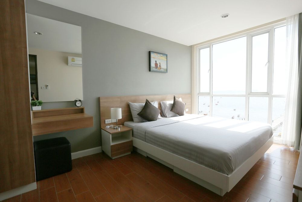 undefined BBG Seaside Luxurious Service Apartment 2