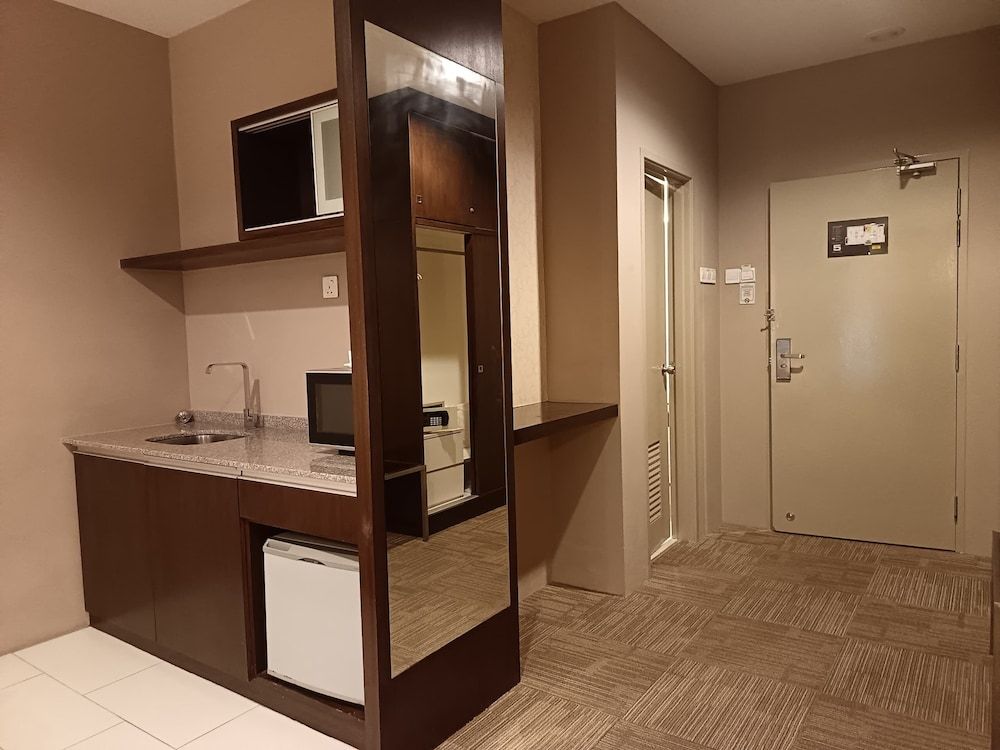 Hotel Primera Suite Deluxe Triplet 4