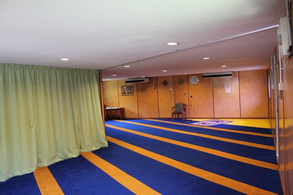 Reception hall