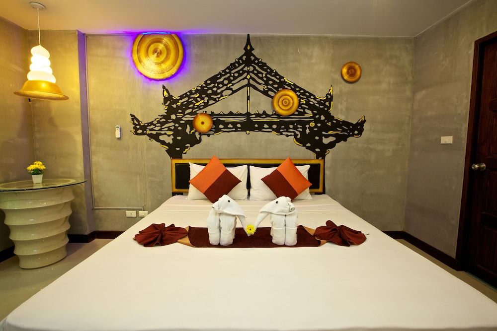 Baan Kamala Fantasea Hotel Premier Double Room 7