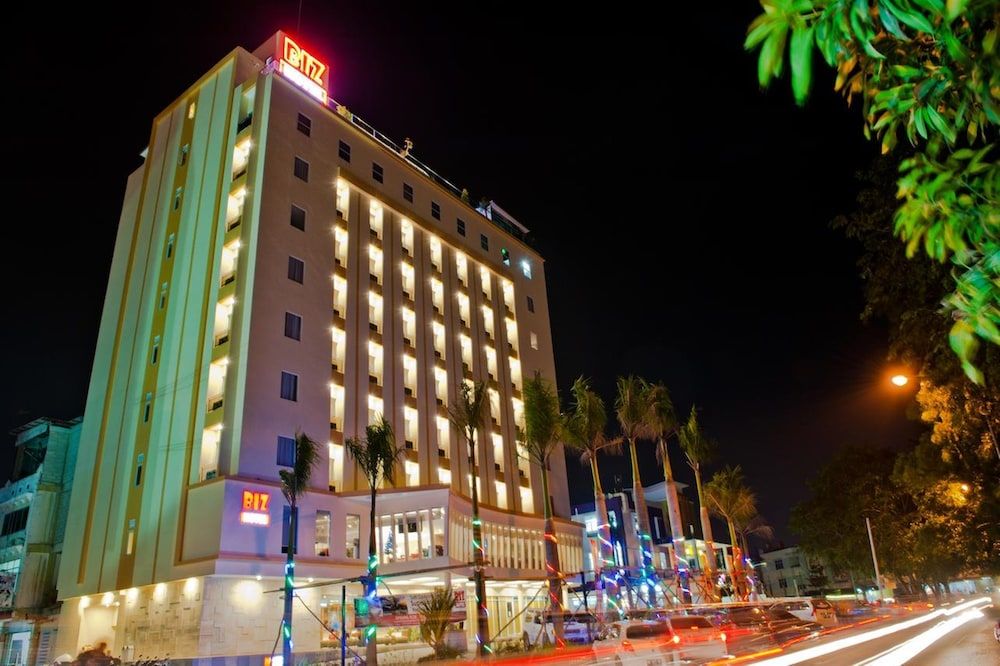 undefined Biz Hotel Batam 5
