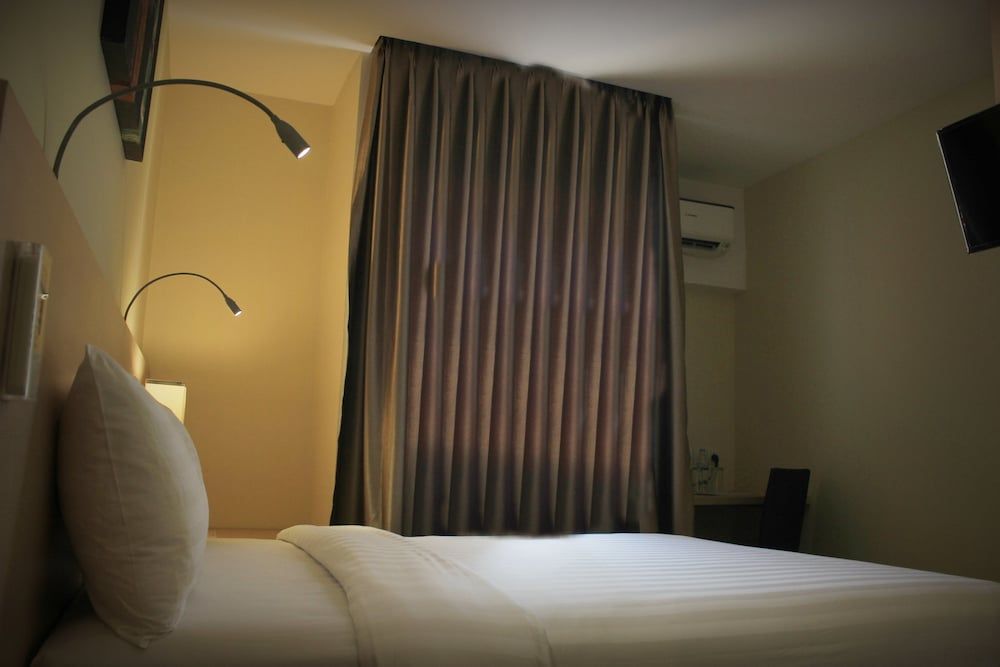 Biz Hotel Batam Economy Room 2
