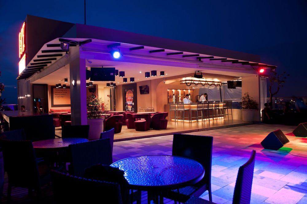 Biz Hotel Batam