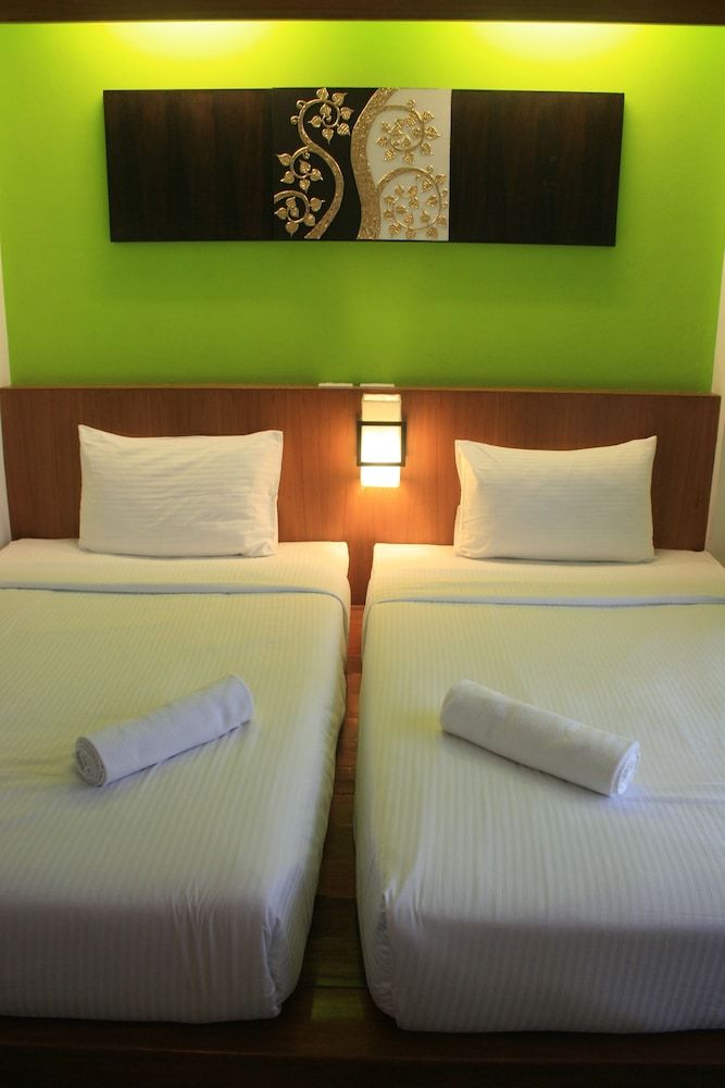 Baan Ing Ping Standard Twin Room