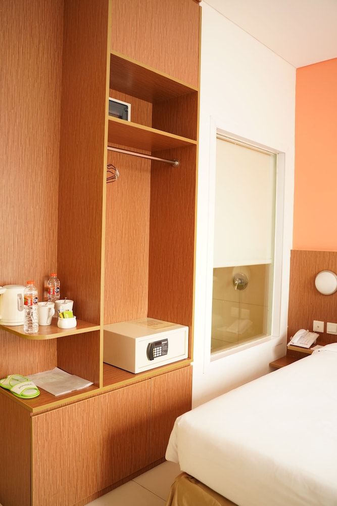 Pomelotel Patra Kuningan Jakarta Superior Double Bed Room Only 7