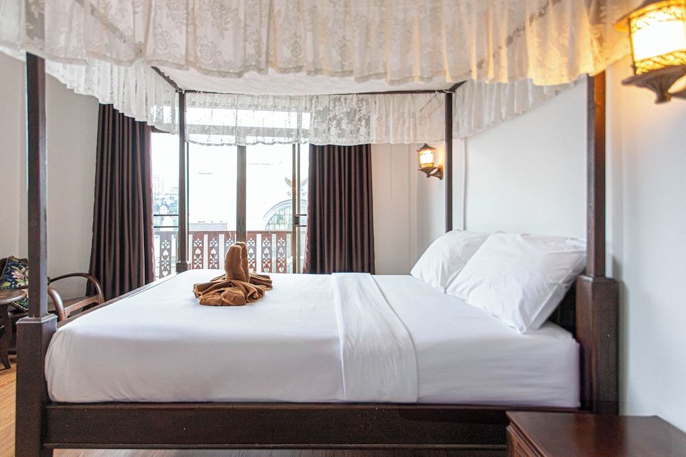 SK Boutique Maha Nakhon Superior Double Room 3