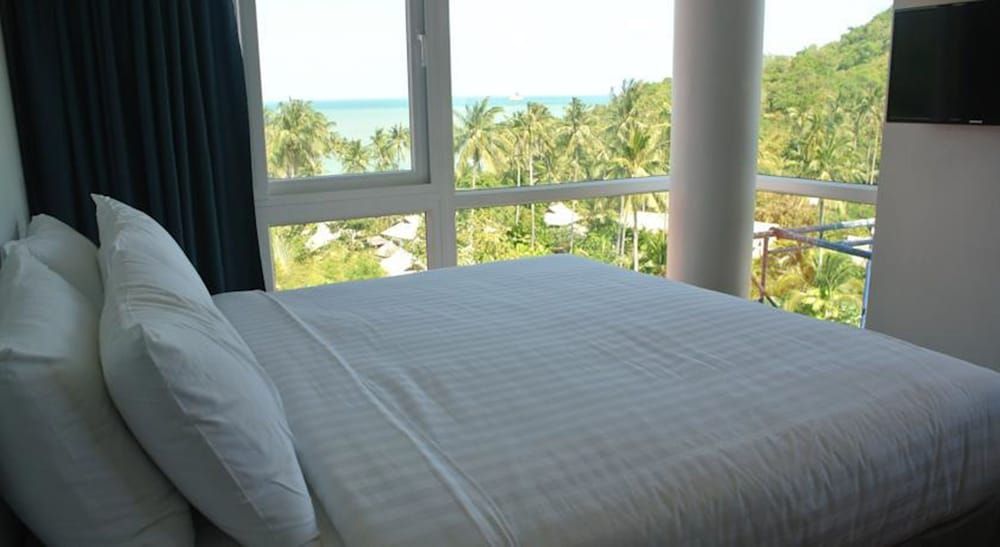 One Bedroom Apartment Garden View