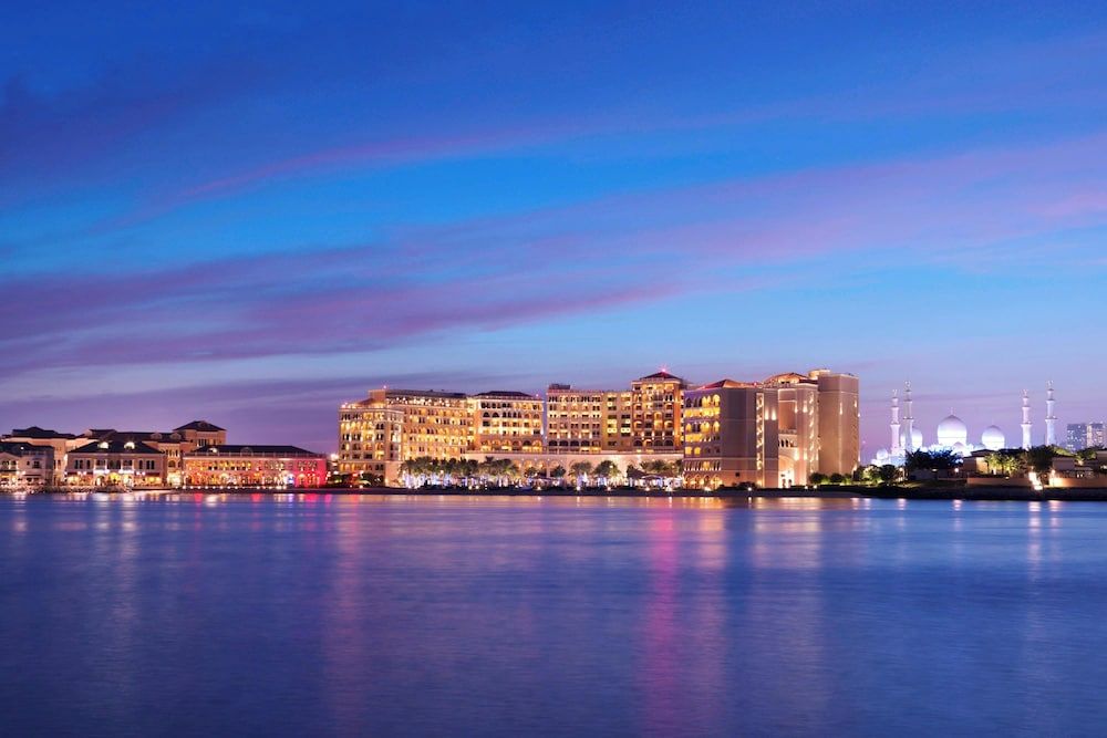 undefined The Ritz-Carlton Abu Dhabi, Grand Canal 6