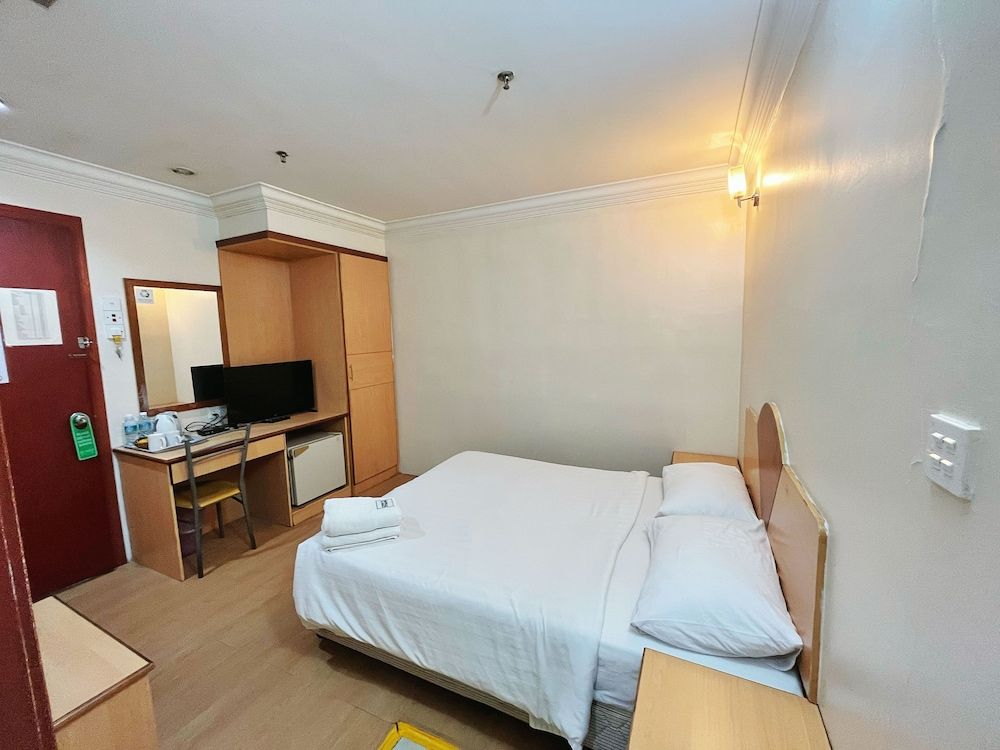 Fair Park Hotel Standard Room, 1 Queen Bed, Non Smoking, No Windows