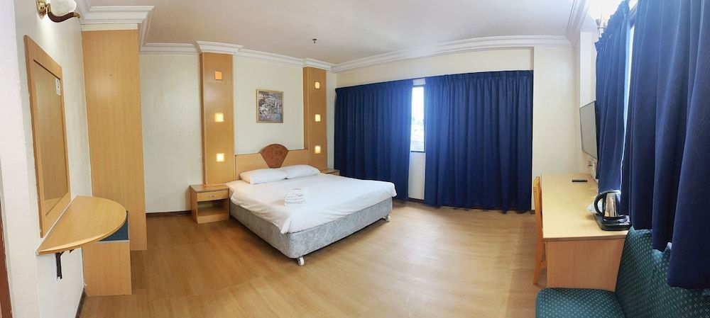 undefined Fair Park Hotel 7