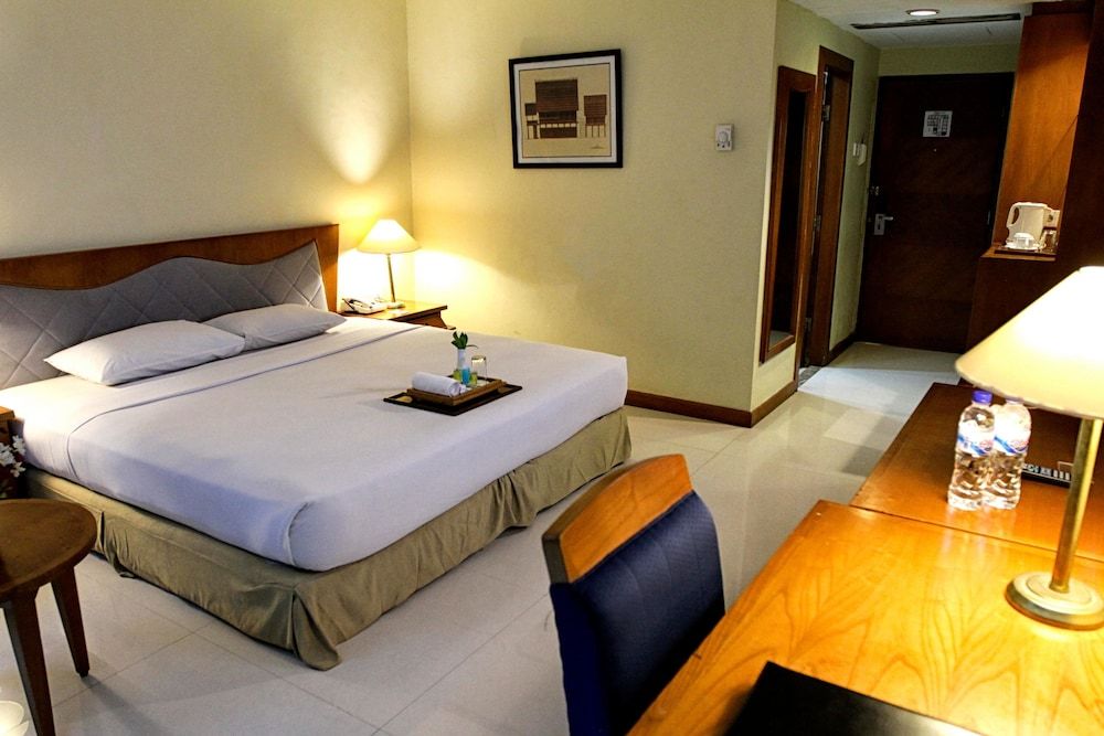 Superior Room, No View (Room Only)