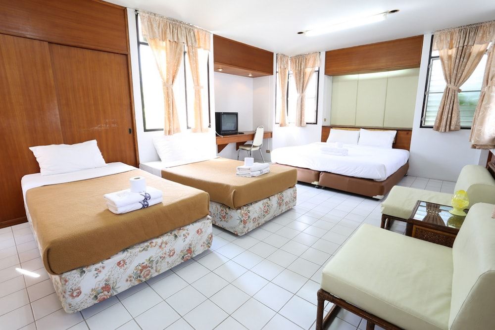 undefined Chomdoi House 7