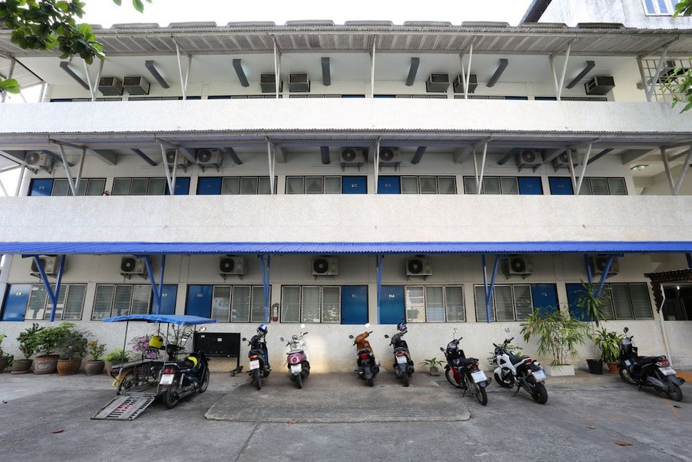 undefined Chomdoi House 2