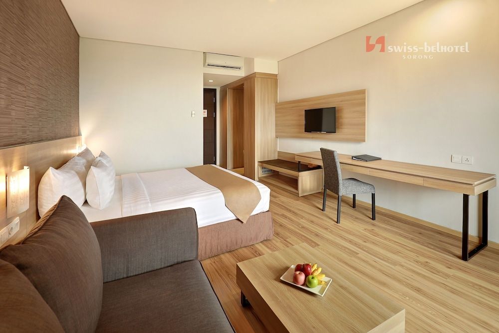 Swiss-Belhotel Sorong Deluxe Twin Room 3