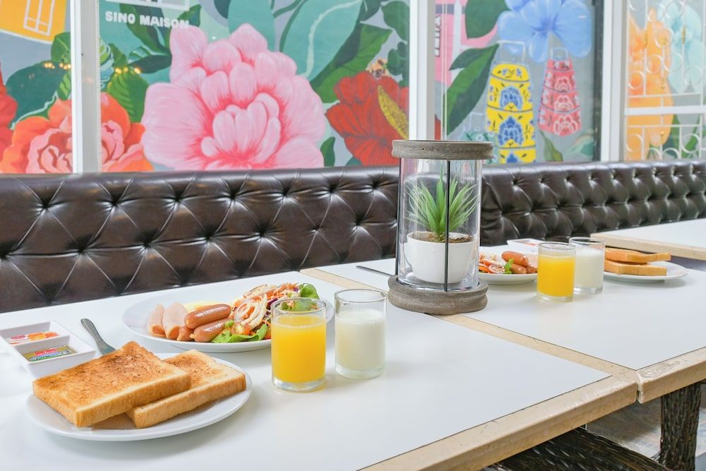 undefined Sino Maison Hotel 3