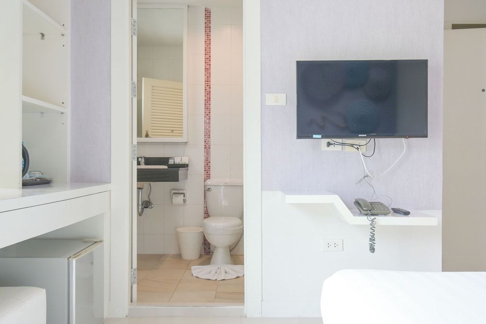 undefined Sino Maison Hotel 9