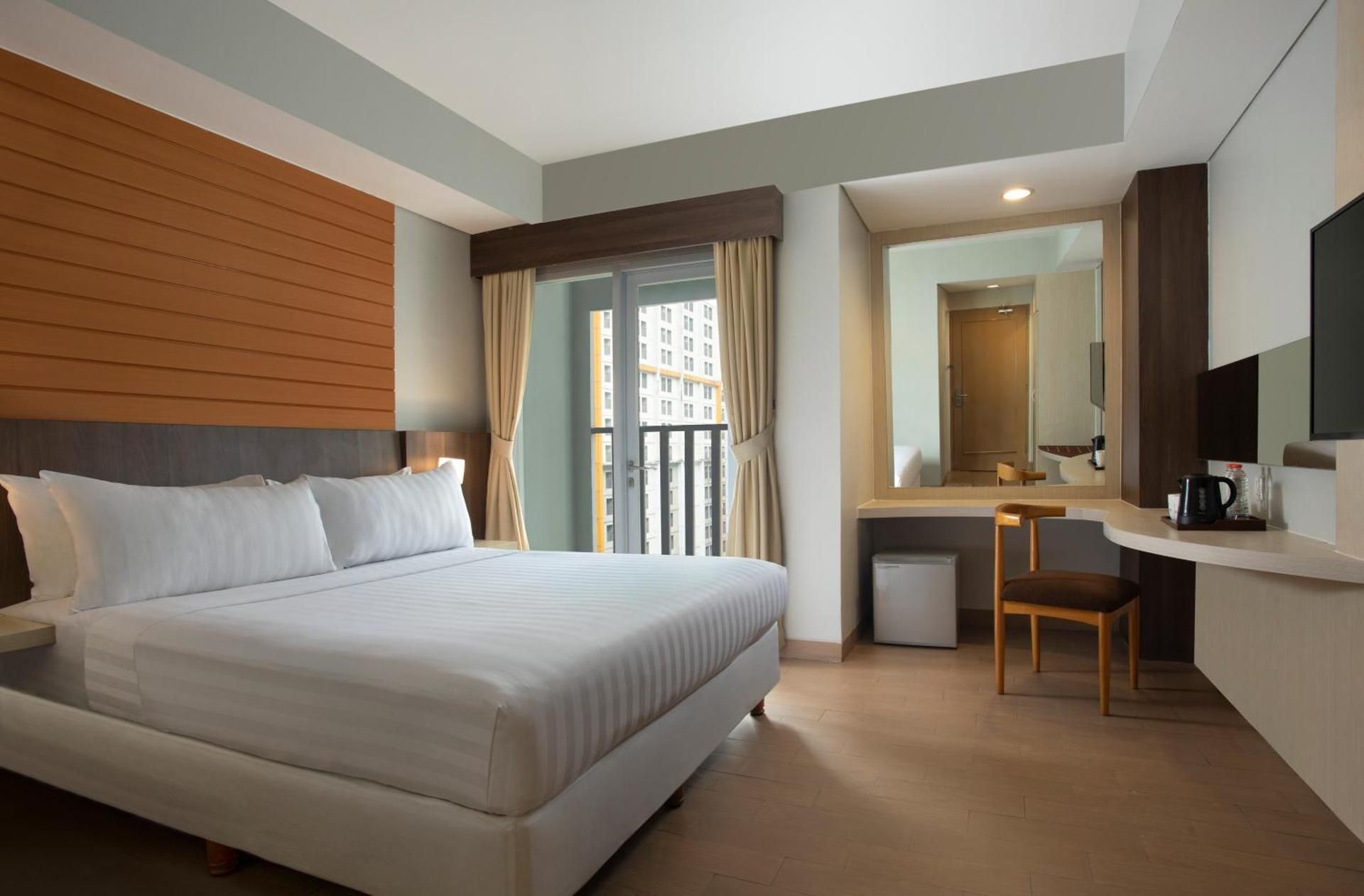 Vega Hotel Gading Serpong Business Double 2