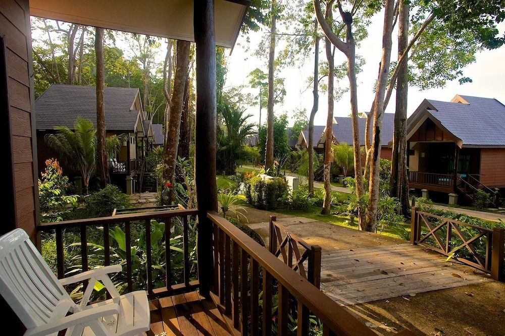 Tunamaya Beach & Spa Resort Tioman Island Semi Beach Villa 3