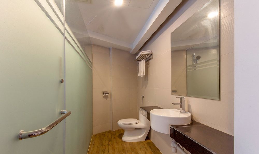 De Elements Business Hotel Kuala Lumpur Executive King Window 8