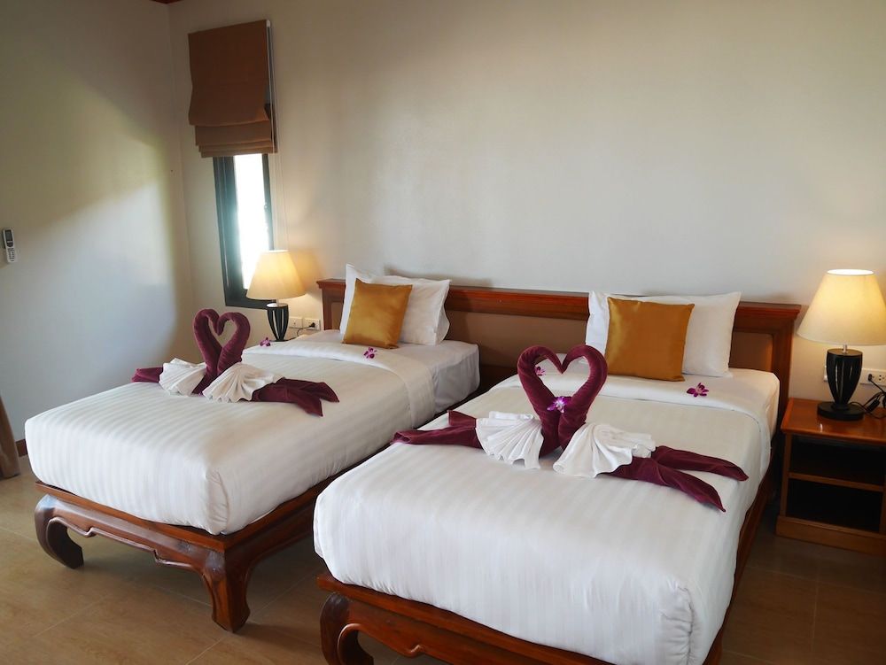 Sunset Deluxe Seaview