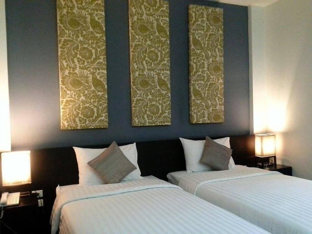 undefined 296 The Radtanaiya Residence 2