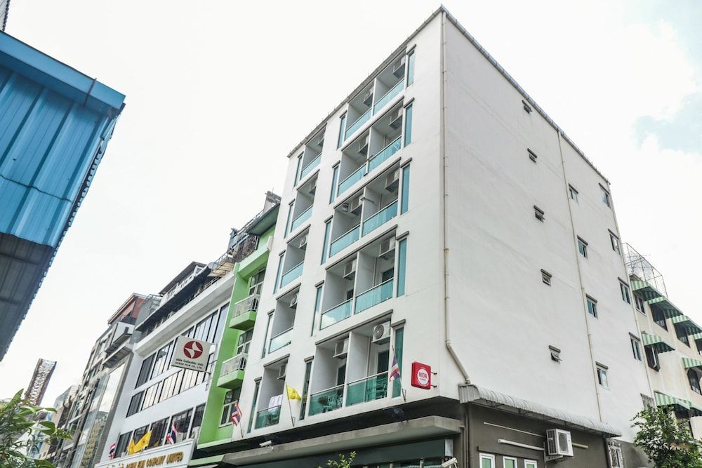 undefined The Fifth Residence Hotel 3