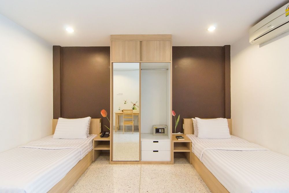 Superior Twin Room