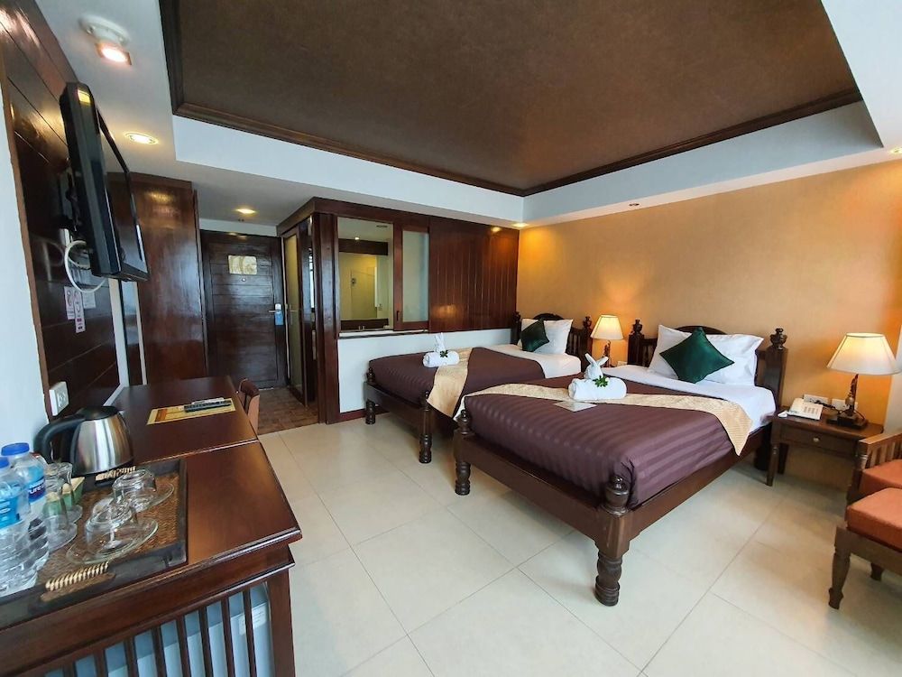 Goldenbell Hotel Chiangmai Superior Twin Room 2