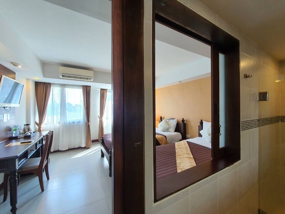 Goldenbell Hotel Chiangmai Superior Twin Room 6