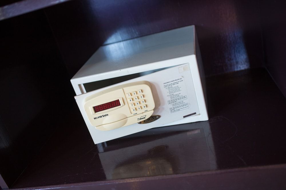 Sunrise Resort Deluxe Room, Pool View 5