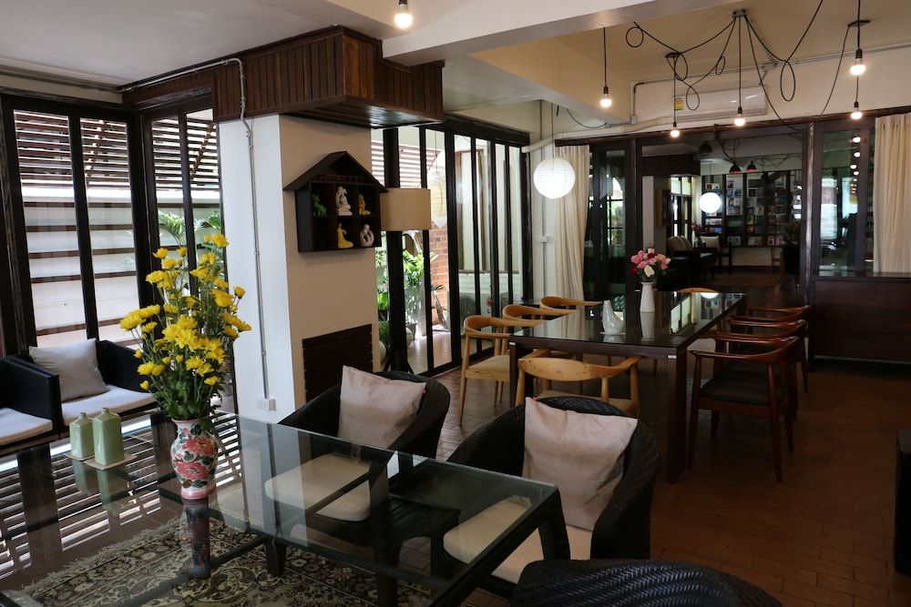 undefined Kampaeng Ngam Hotel 5