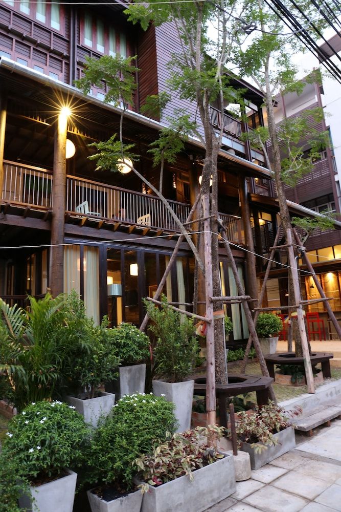 undefined Kampaeng Ngam Hotel 4