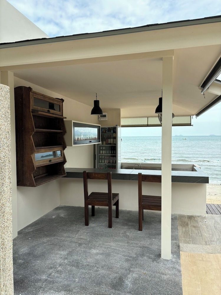 undefined Punnpreeda Beach Resort 8