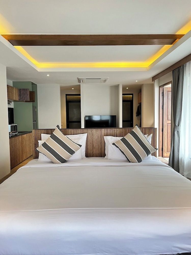 Punnpreeda Beach Resort Beach Front Villa with One way Airport Transfer