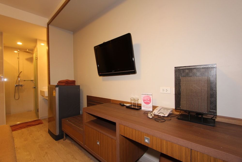 Honey Lodge Standard Room 6