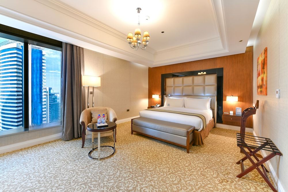 undefined Best Plaza West Bay 8