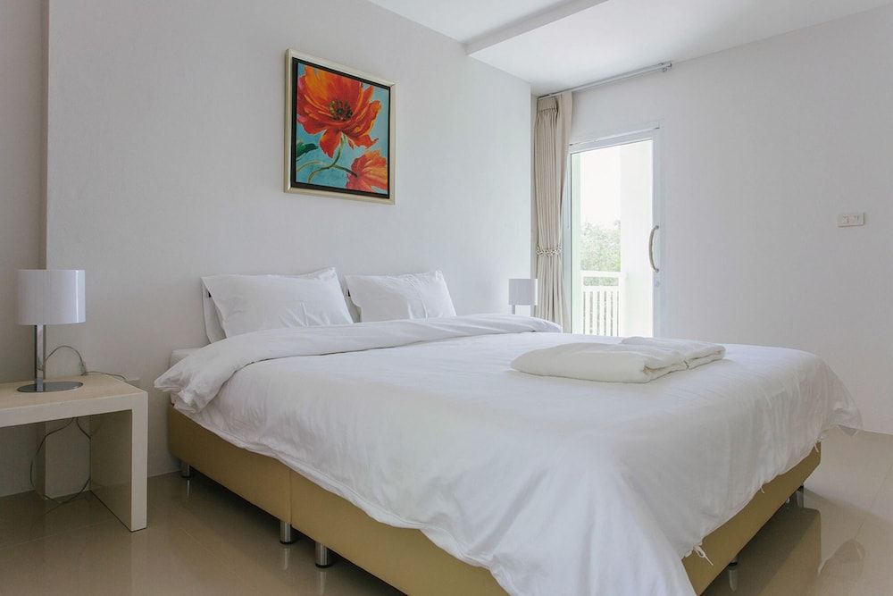 The Terrace Hotel Standard Double Room 2