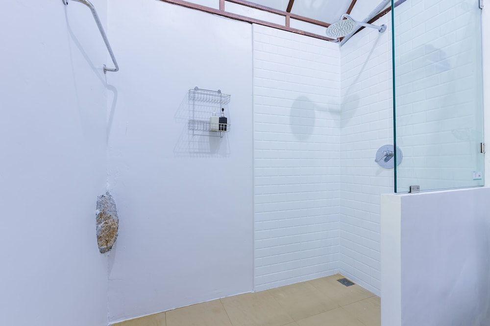 Coral View Resort Hillside Cabin 6