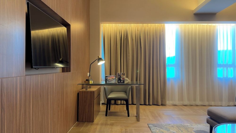 The ZHM Premiere Padang Ambassador Suite Room 6