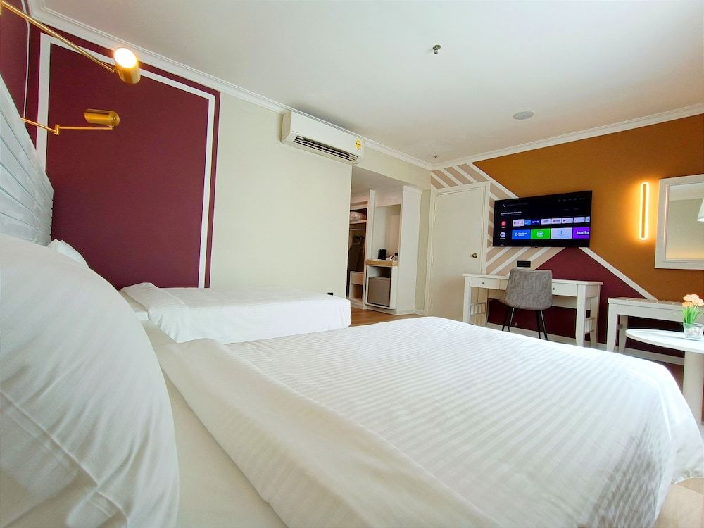 Raia Inn Penang Superior Twin Room 4