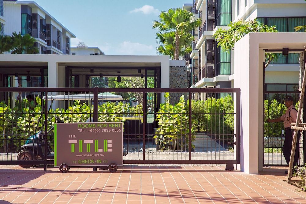 undefined The Title Condo by TropicLook 3