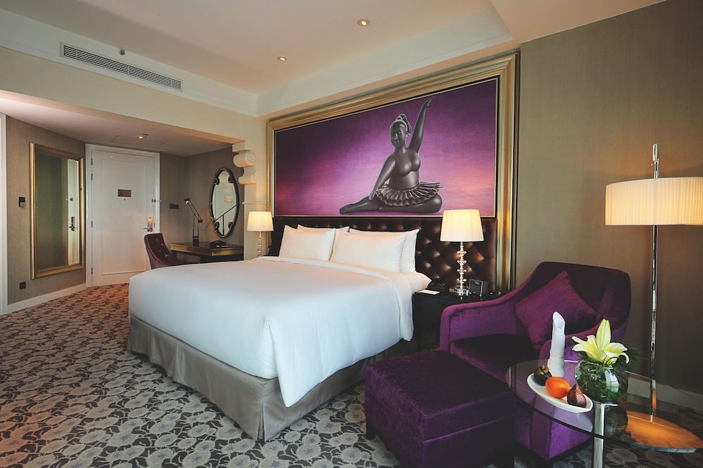 Executive Club Deluxe