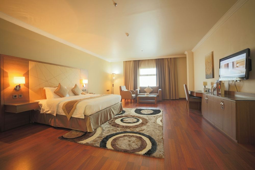 Junior Suite, 1 King Bed