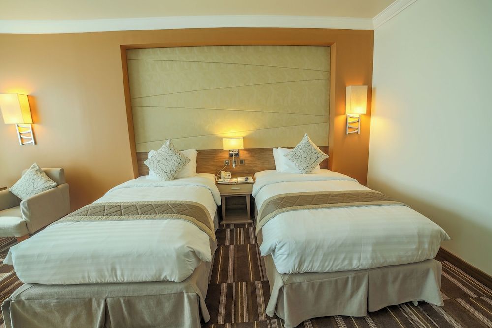 undefined Golden Tulip Buraidah 2