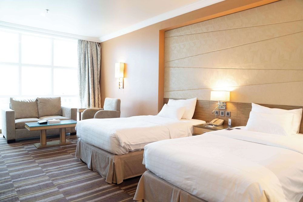 undefined Golden Tulip Buraidah 5