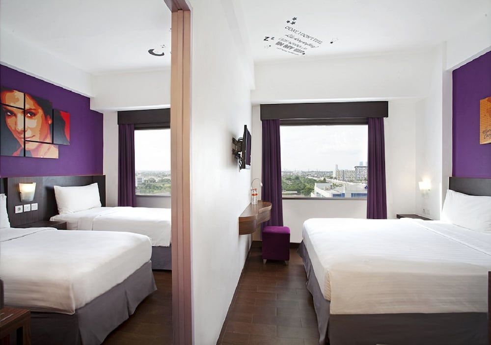 Fame Hotel Gading Serpong Superior Twin Room 5